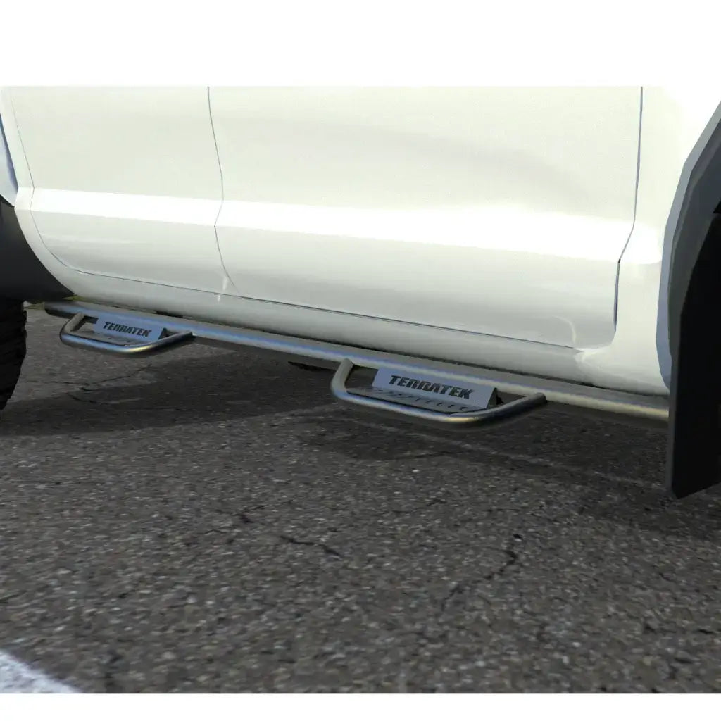 Estribos para Camioneta Nissan NP300 - Terratek Auto Accesorios